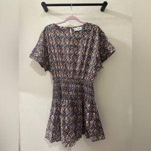 APIECE APART floral dress. Size: M.